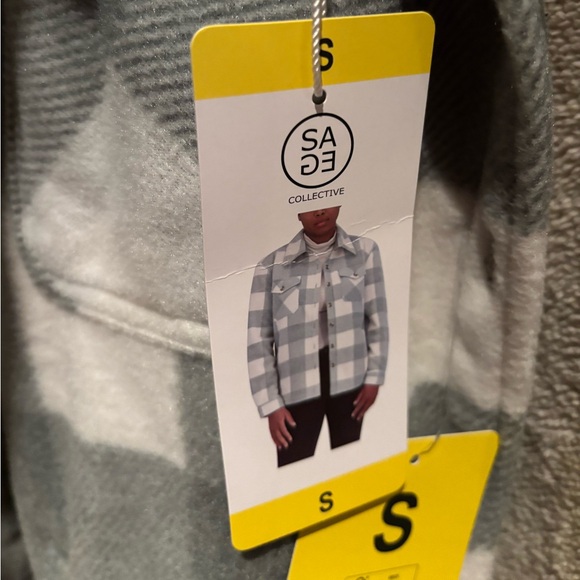 Green and White Plaid Sherpa Jacket - Picture 4 of 5